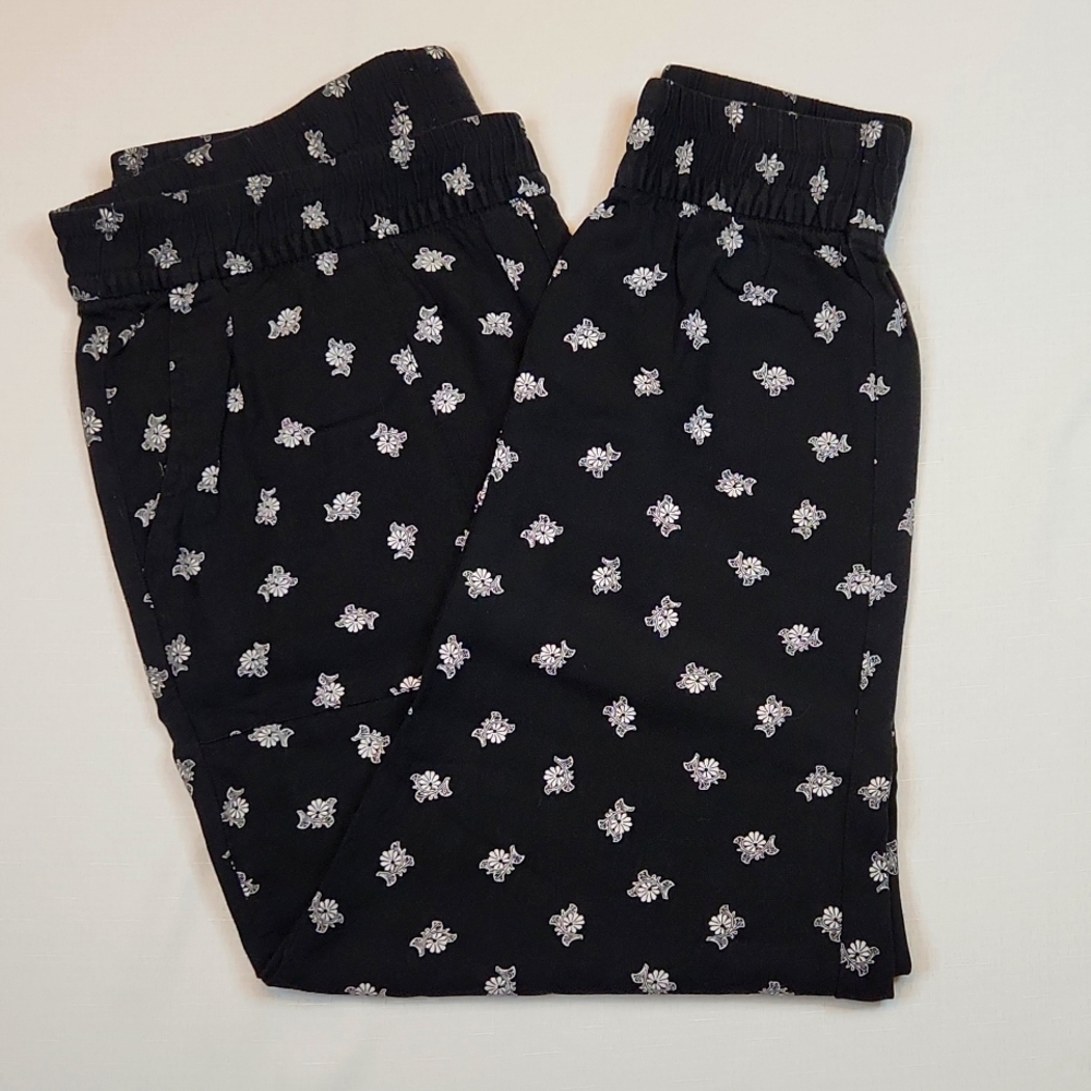 Old Navy Lightweight Ankle Pants